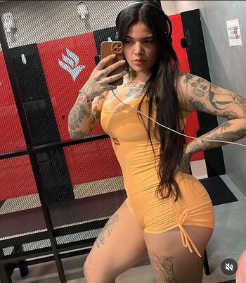 Full leaked Lauralopx private photo