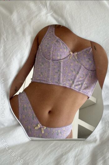 Full leaked Laurasoflory private photo