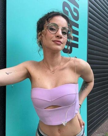 Full leaked Laure valee page private photo
