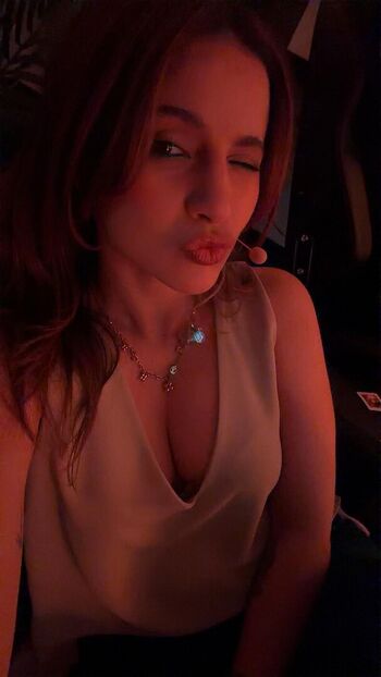 Full leaked Laure valee private photo