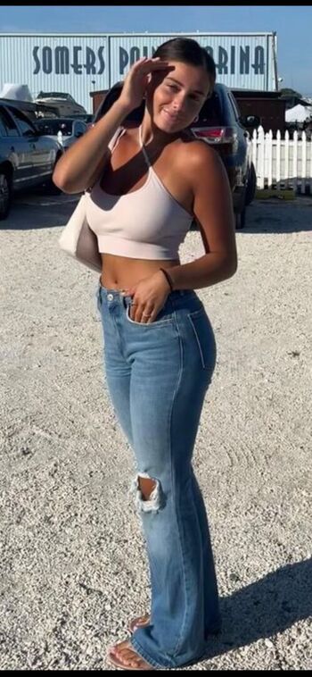 Full leaked Lauren batt private photo