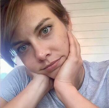 Full leaked Lauren cohan page private photo