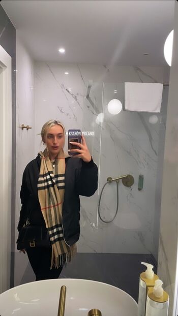 Full leaked Lauren day private photo