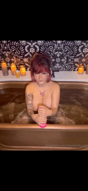 Full leaked Lauren hunt page private photo