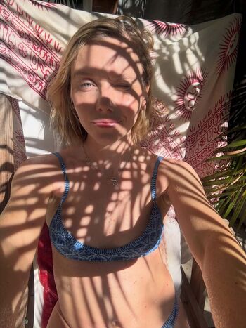 Full leaked Lauren lyle private photo