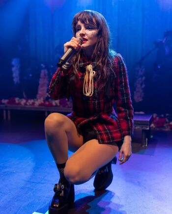 Full leaked Lauren mayberry private photo