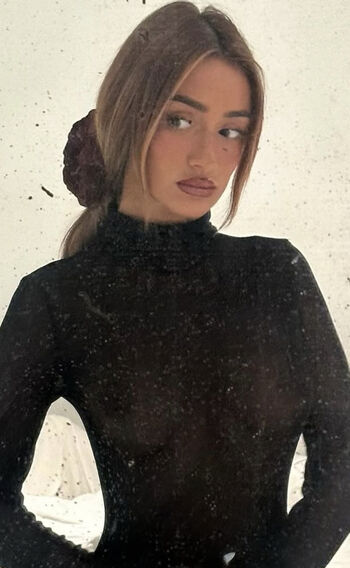 Full leaked Laurie zanoletti page private photo