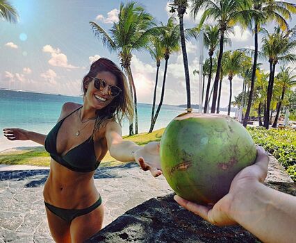 Full leaked Laury thilleman page private photo