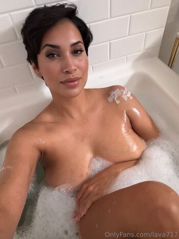 Full leaked Lava private photo
