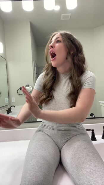 Full leaked Lavidadejulissa private photo