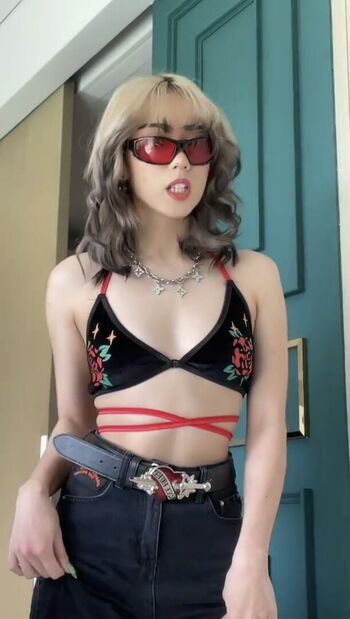Full leaked Lawcombe private photo