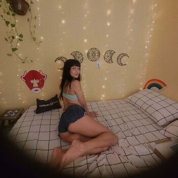Full leaked Layswan private photo