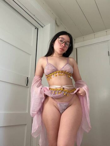 Full leaked Lazykittyx private photo