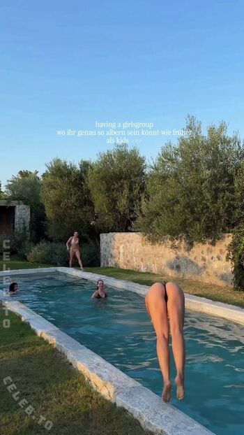 Full leaked Lea breuer page private photo