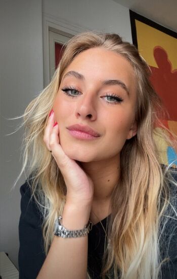 Full leaked Lea dumont private photo
