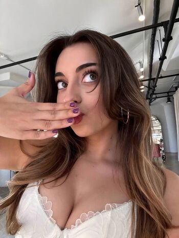 Lea Martinez