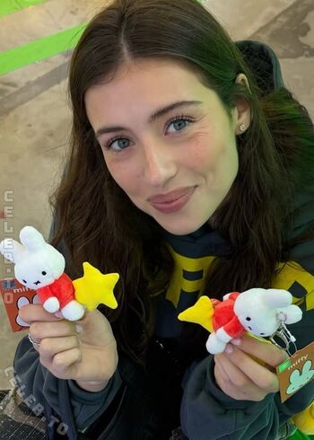 Full leaked Lea meniel private photo
