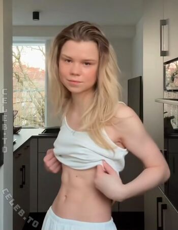 Full leaked Lea peach page private photo