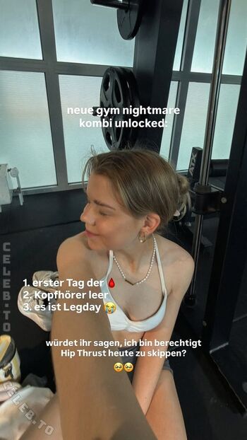 Full leaked Lea peach  page private photo