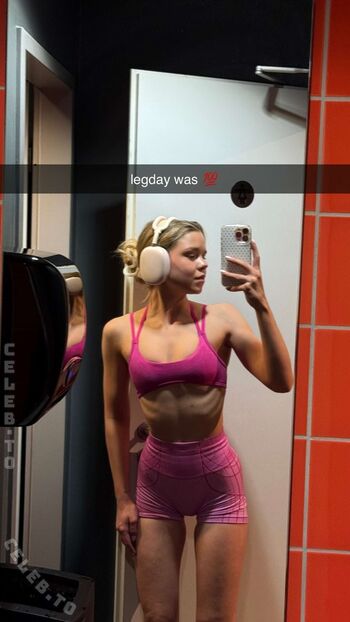 Full leaked Lea peach private photo