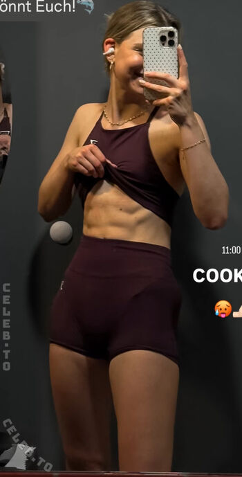Full leaked Lea peach  page private photo
