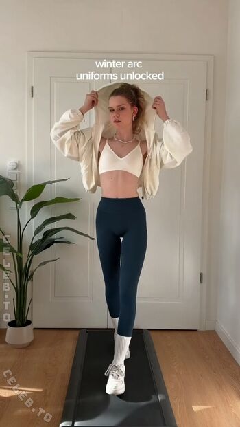 Full leaked Lea peach private photo