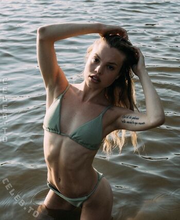 Full leaked Lea zoe voss private photo