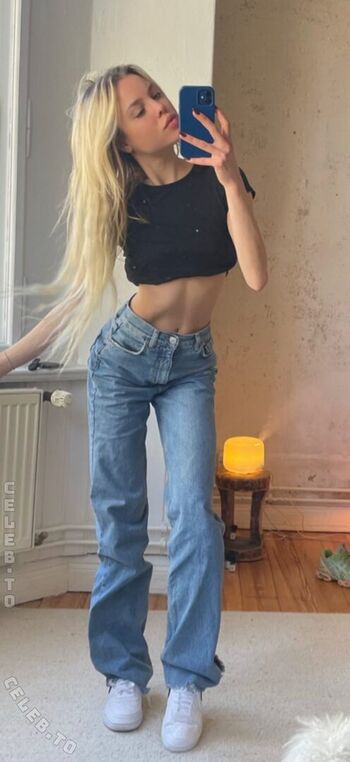 Lea Zoe Voss