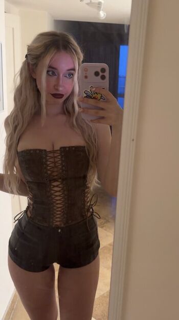 Full leaked Leaberry private photo