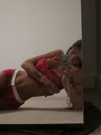 Full leaked Leah black private photo