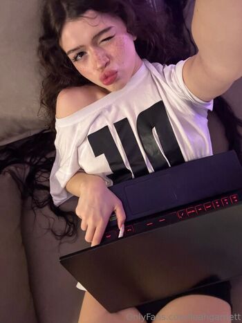Full leaked Leah garnett private photo