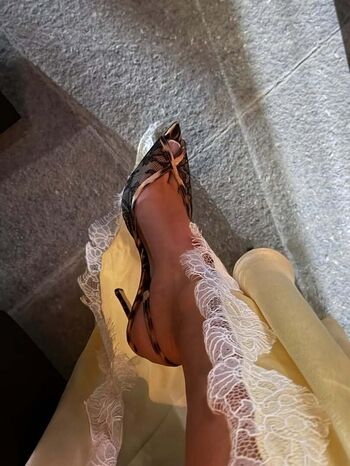Full leaked Leah halton page private photo