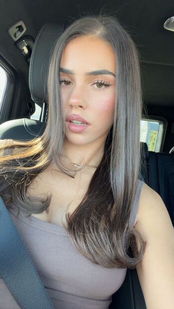 Full leaked Leah halton page private photo