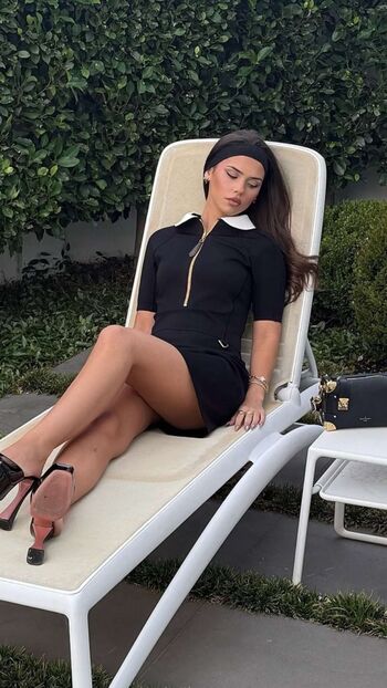 Full leaked Leah halton page private photo