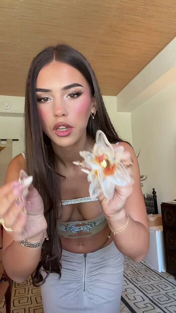 Full leaked Leah halton page private photo