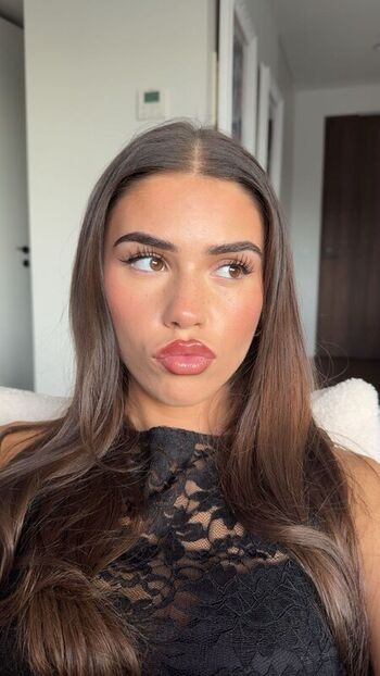 Full leaked Leah halton page private photo