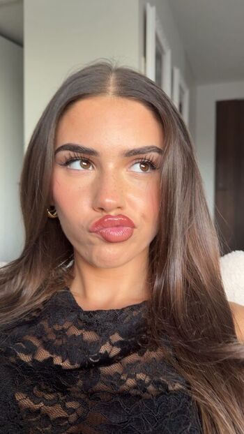 Full leaked Leah halton page private photo