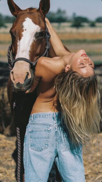 Full leaked Leah rose private photo