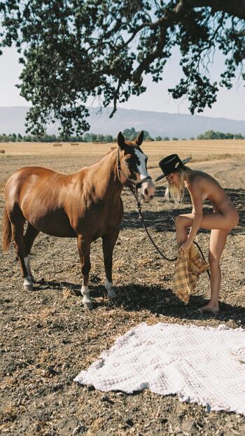 Full leaked Leah rose private photo