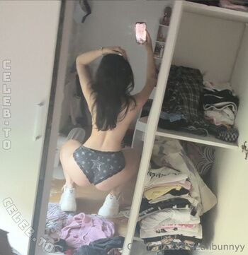 Full leaked Leahbunnyy private photo