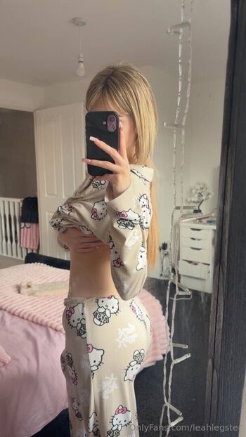 Full leaked Leahgraceex private photo
