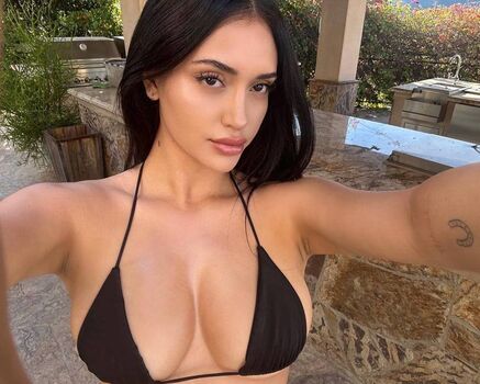 Full leaked Leahkateb private photo