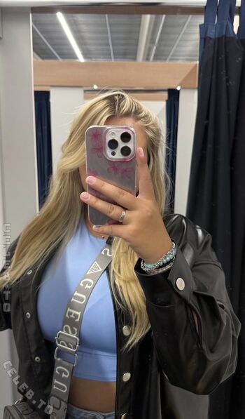 Full leaked Lealreen private photo