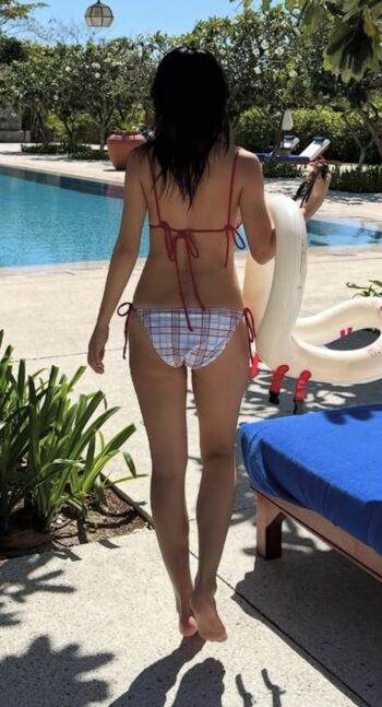 Full leaked Lee hyeri private photo
