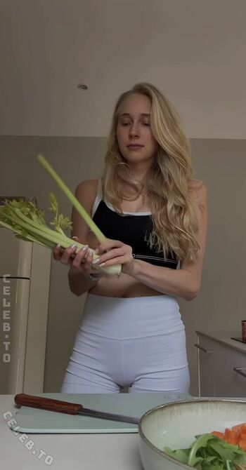 Full leaked Lee paulina private photo