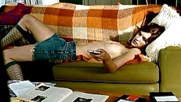 Full leaked Lee smith private photo