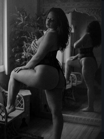 Full leaked Leila delicious private photo