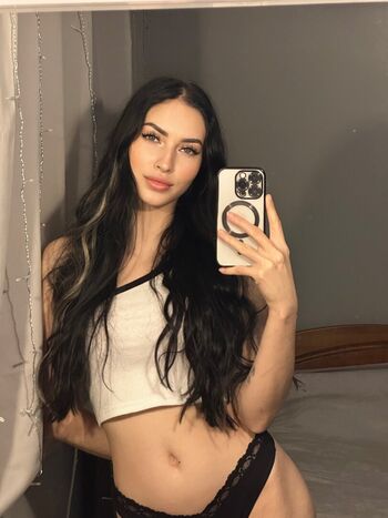 leila34366