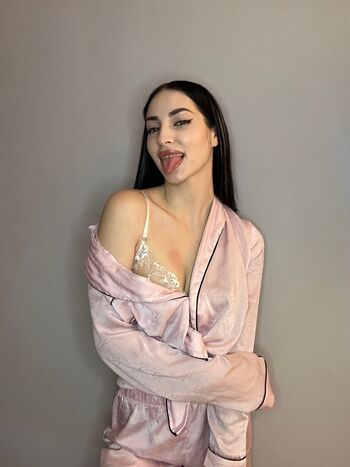 Full leaked Leila private photo