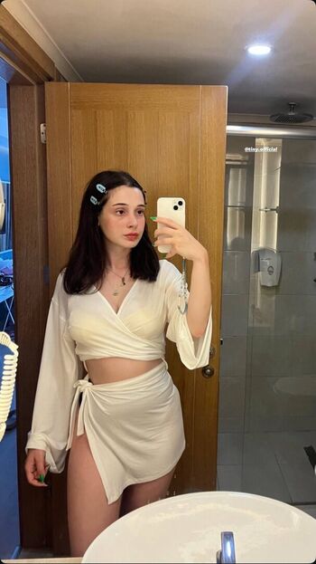 Full leaked Lemonjce private photo